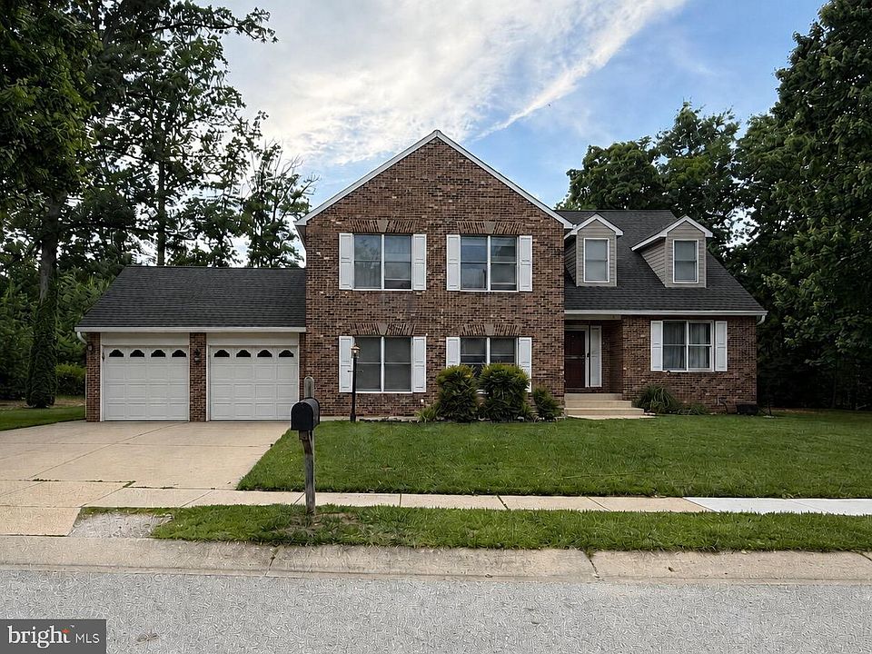 1st image of 10421 Rosemont Dr