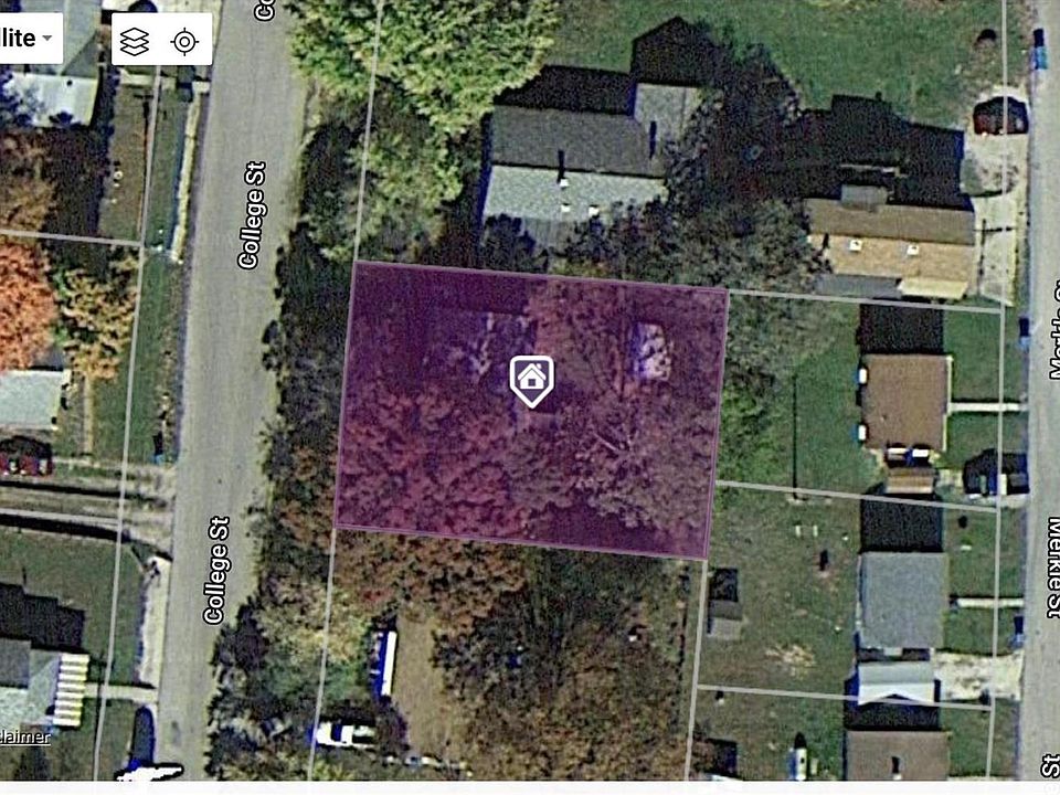 2nd image of 279 College St