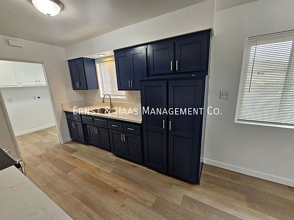 3rd image of 240 E Burnett St APT 9