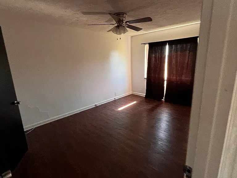 2331 Rustic Rd #8 — Photo 25