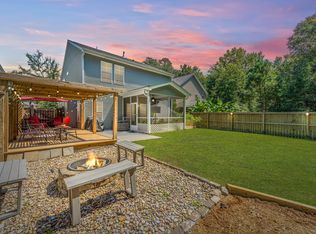 1185 Preakness Ct, Awendaw, SC 29429