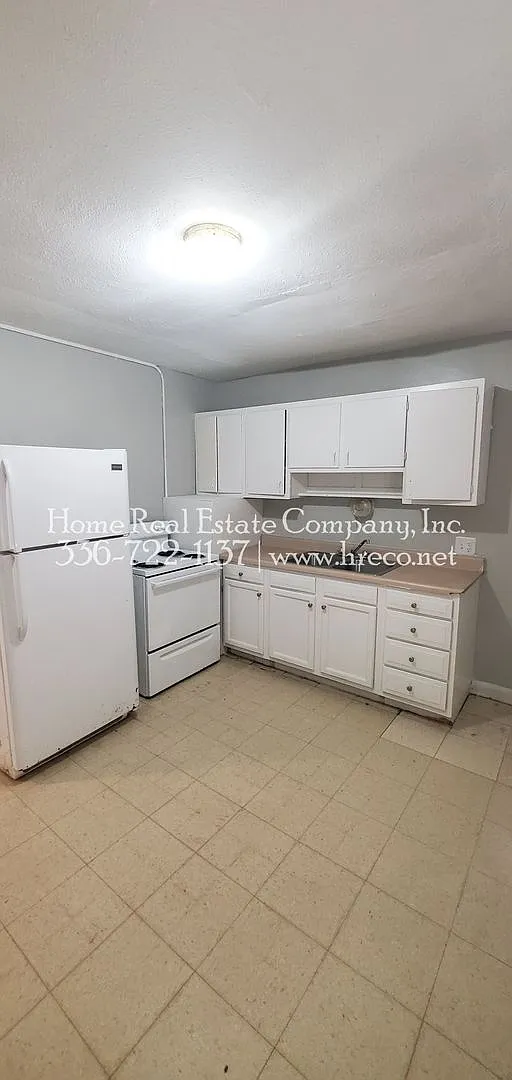 1231 Gholson Avenue Apt A — Photo 4