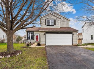 645 Joseph St, Lake In The Hills, IL 60156