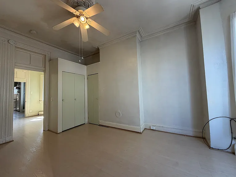 68 Sherman Ave #2R — Photo 8