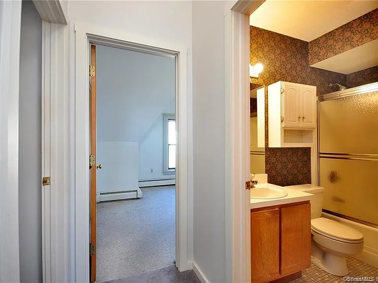 12 Charter Oak Pl #3F — Photo 8