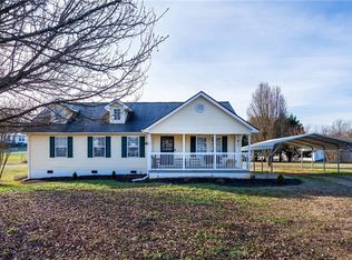 105 Cloverdale Dr, Seneca, SC 29678