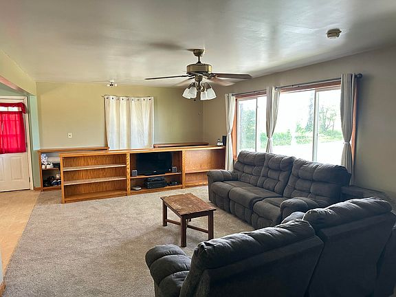 5th image of 23290 North Ave