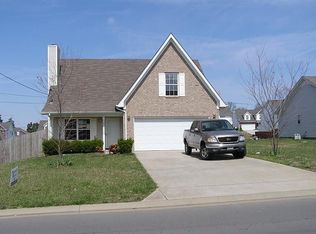 948 Lavergne Ln, La Vergne, TN 37086