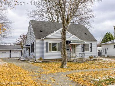 29590 Dembs Dr, Roseville, MI, 48066
