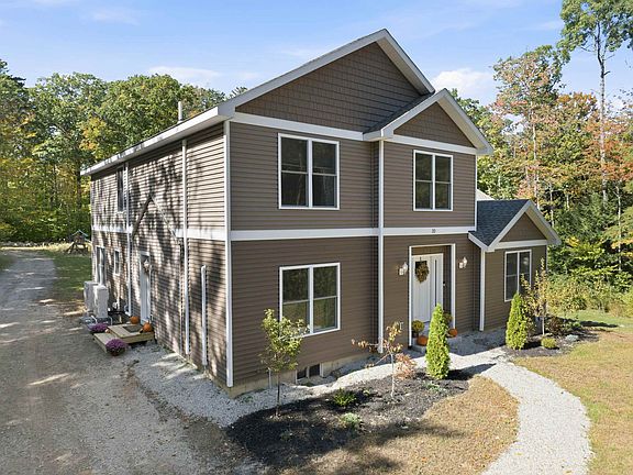3rd image of 32 David Lewis Road