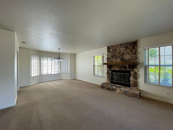 2nd image of 9270 Emerald Crest Dr