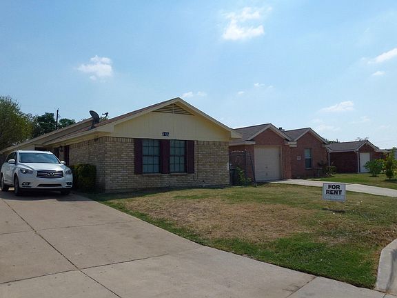 2nd image of 3106 Gould Ave