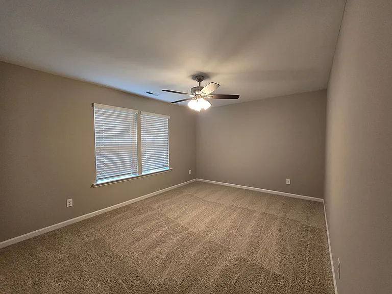 271 River Oak St — Photo 9