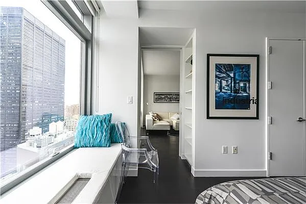 Rented by 212 Consulting Corp | media 25