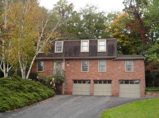 2613 Monterey Dr, Pittsburgh, PA