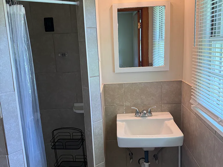 729 McElroy Way — Photo 12