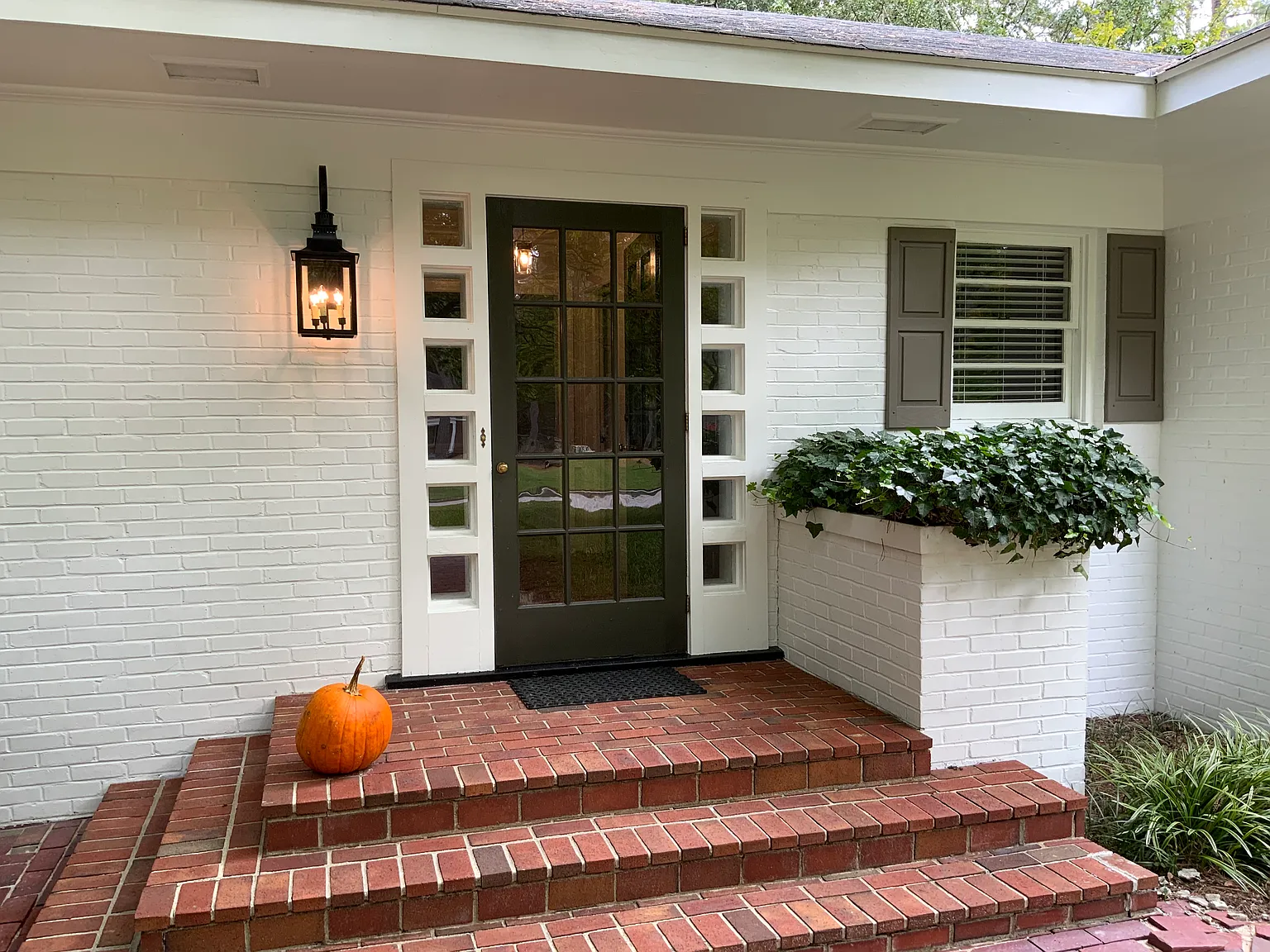 2 bed, 1646 sqft, $1,800 — Photo 3