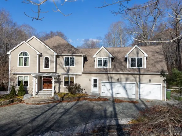 22 Waterhouse Lane, Chester, CT 06412