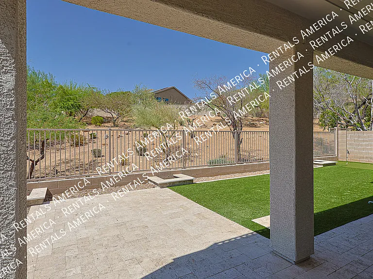 2512 W Old Paint Trl — Photo 33