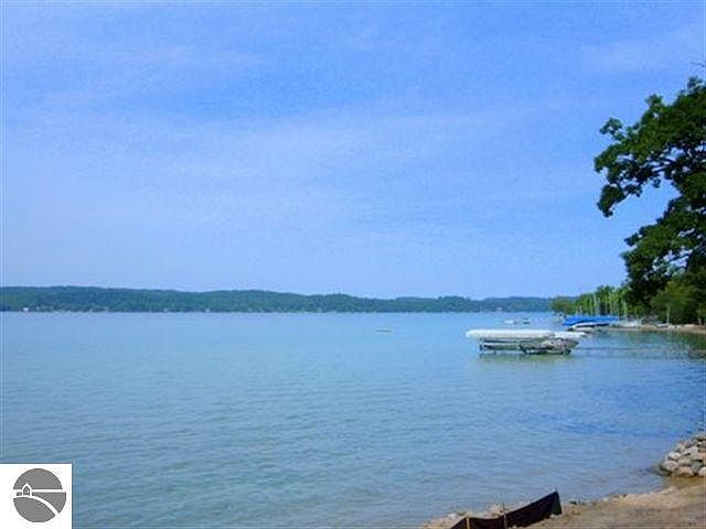 1st image of SE Torch Lake Dr