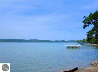 SE Torch Lake Dr, Bellaire, MI 49615