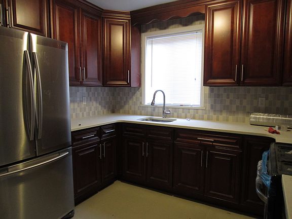 2nd image of 36-8 194th Street # Fl 2nd
