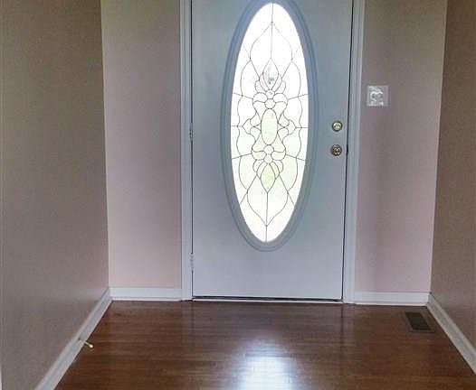 4th image of 111 Blue Water Dr