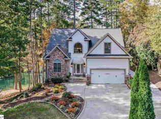 205 Harbor View Ln, Seneca, SC 29672