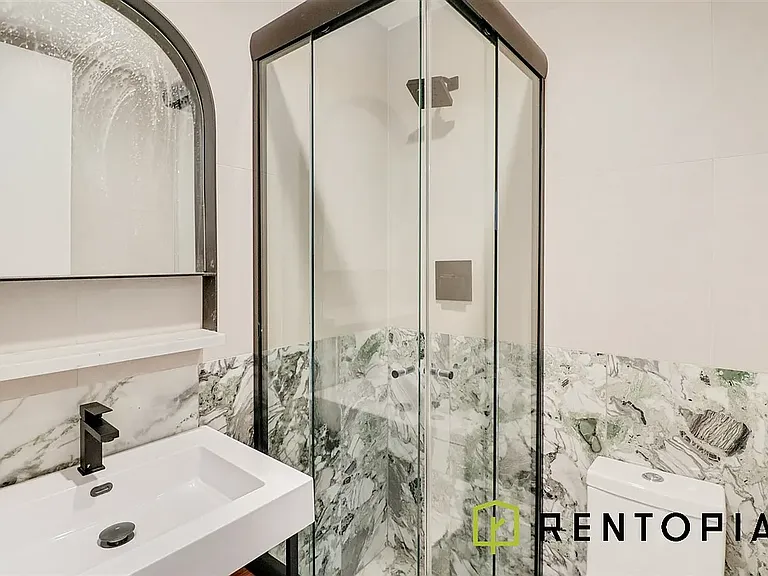 438 Union Ave #3B — Photo 6