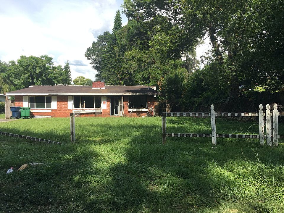 1st image of 9705 N 19th St