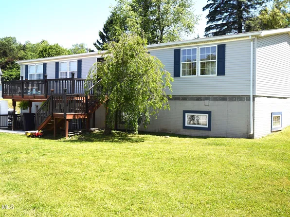 610 Howell St, Gallitzin, PA 16641