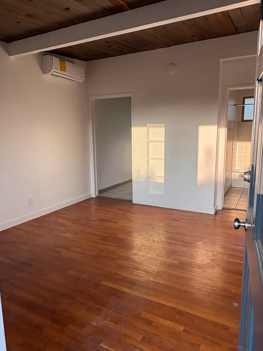 Building Photo - 931 Morada Pl #2