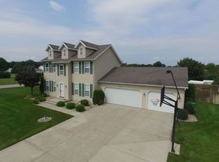 29321 Raintree Ct, Elkhart, IN 46517