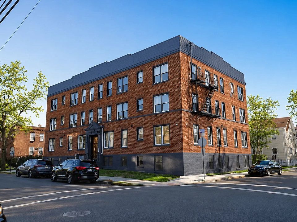 1st image of 175 Munn Ave #32