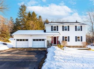 16 Saddle Ridge Drive, Hopewell Junction, NY 12533