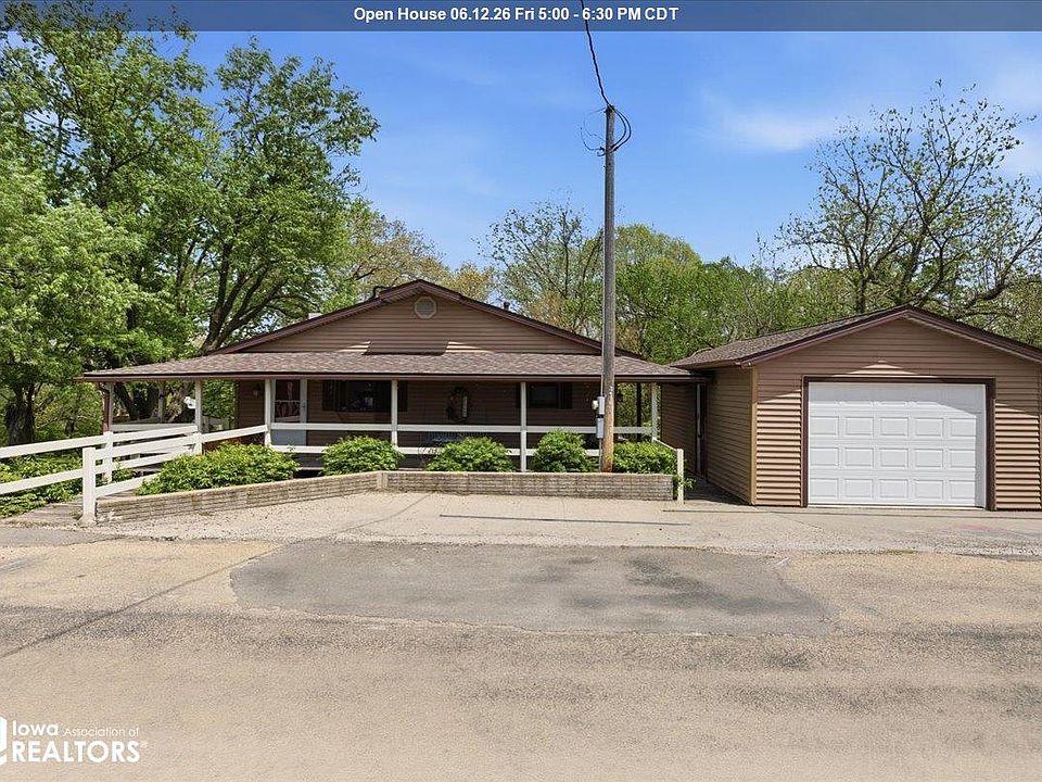 1st image of 1275 Holiday Ln #1