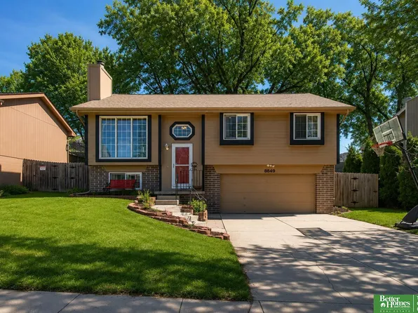 8849 N 81st Ave, Omaha, NE 68122