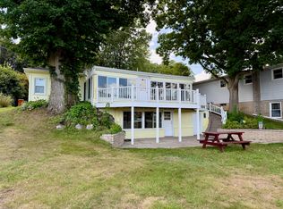 8980 Loveless Dr NE, Rockford, MI 49341