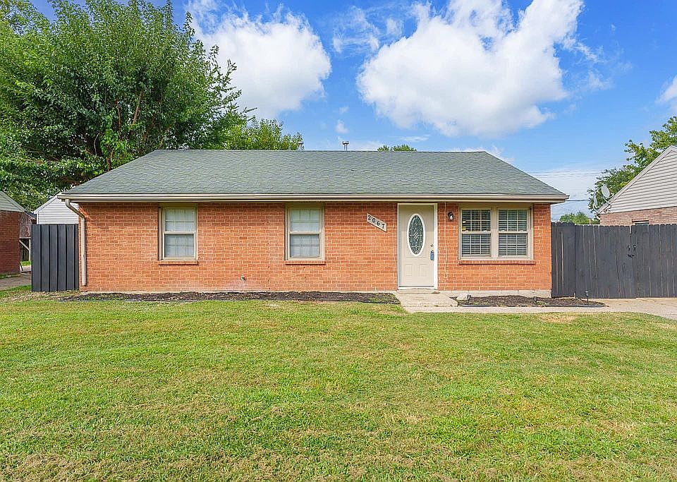 1st image of 2067 Barron Dr