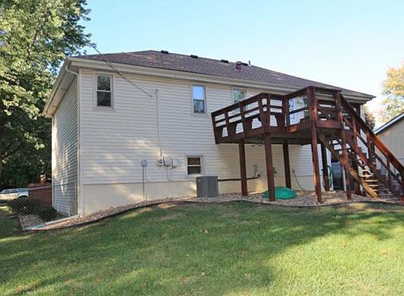 4th image of 10713 W 48th St
