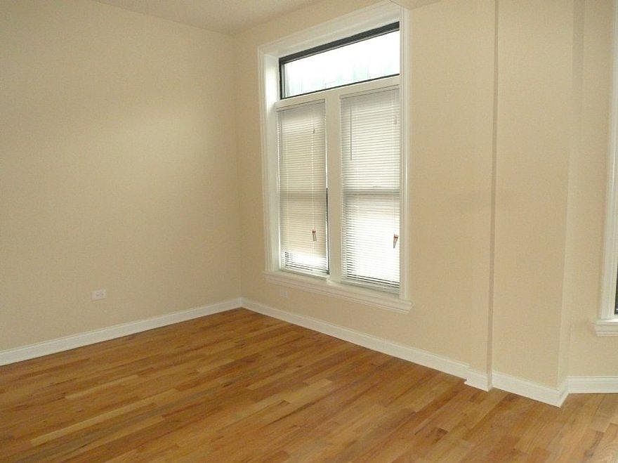 1st image of 1216 W Diversey Pkwy #2