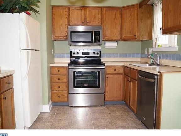 2nd image of 443 Barley Dr