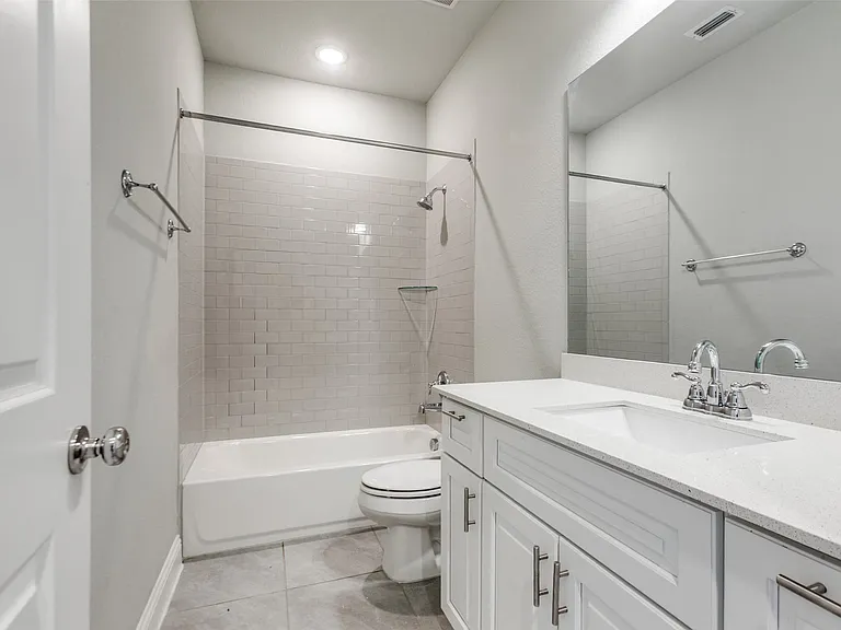 1544 Windermere Way — Photo 8
