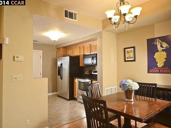 5th image of 7648 Tuscany Dr
