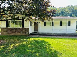 155 Sleepy Hollow Rd, Greensburg, PA 15601