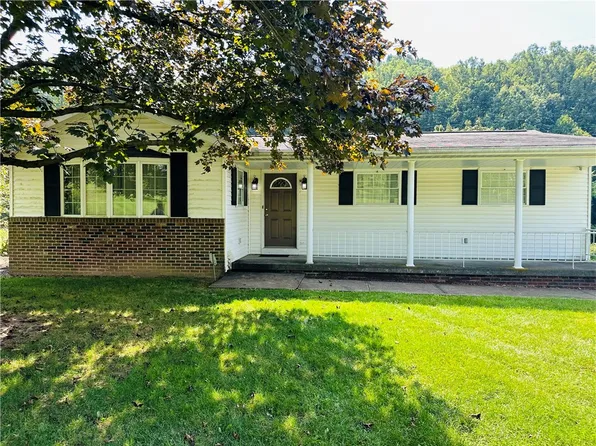 155 Sleepy Hollow Rd, Greensburg, PA 15601