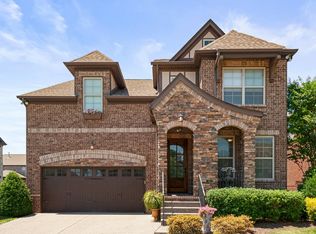 5128 Mountainbrook Cir, Hermitage, TN 37076