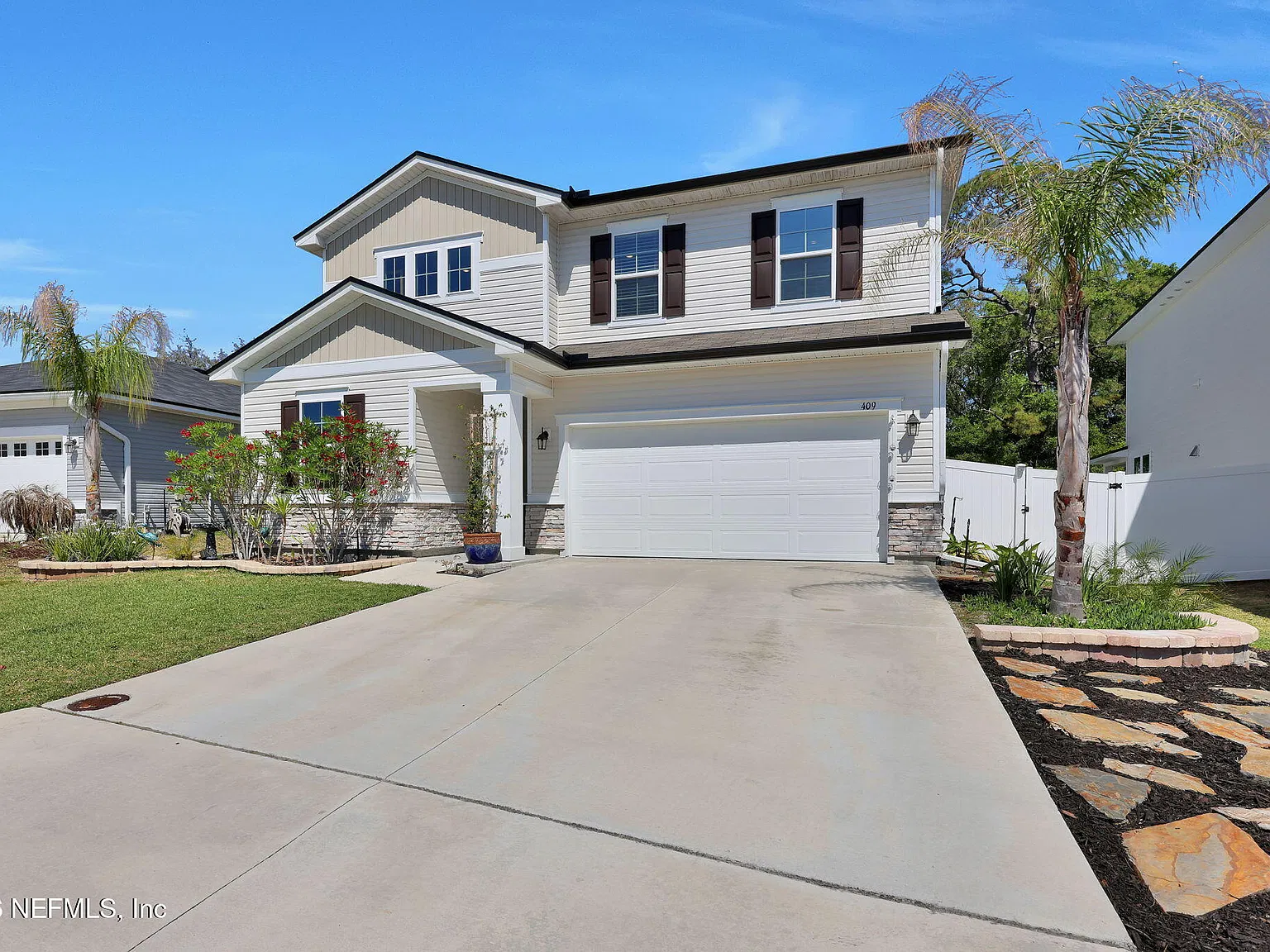 3 bed, 2.5 bath, 2380 sqft, $2,780 — Photo 4