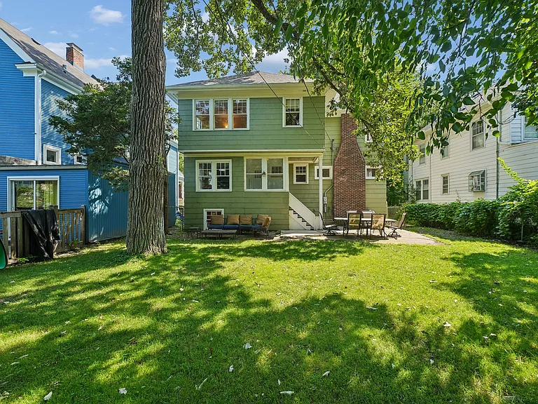 246 Maple Ave — Photo 36