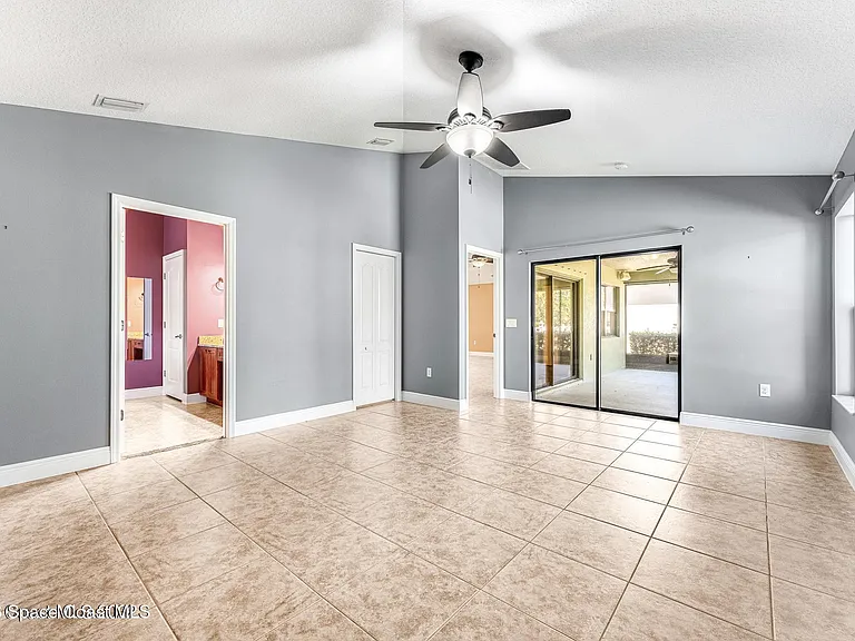 3084 Constellation Dr — Photo 20